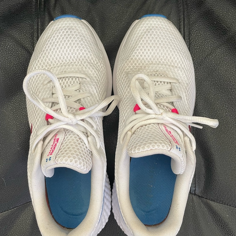 Under Armour Charged Rogue 3 White Lace Up Womens Running Shoes Size 8